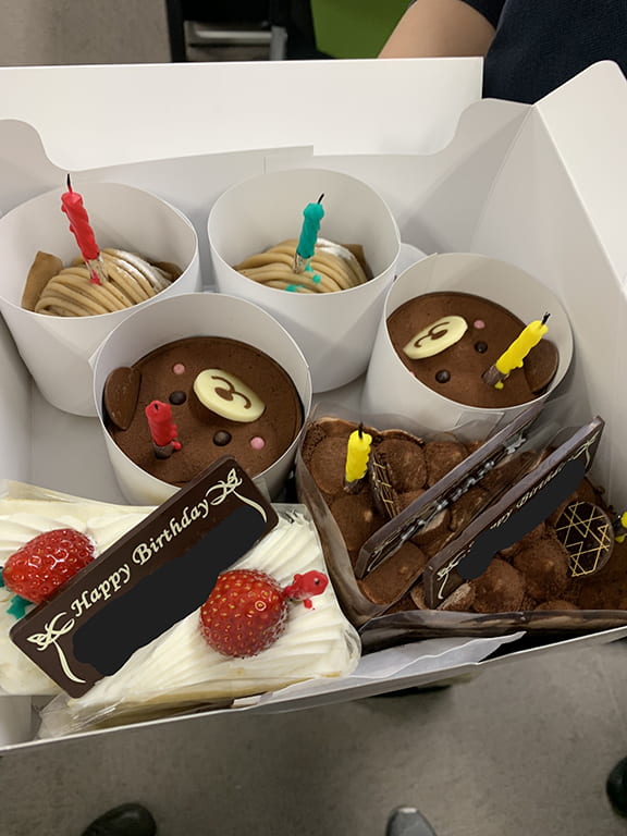 誕生日ケーキ